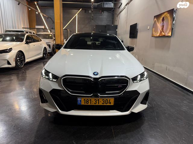 מודעת רכב ב מ וו I5 1