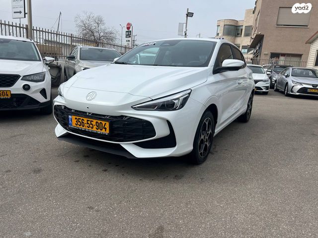 מודעת רכב אם ג'י MG3