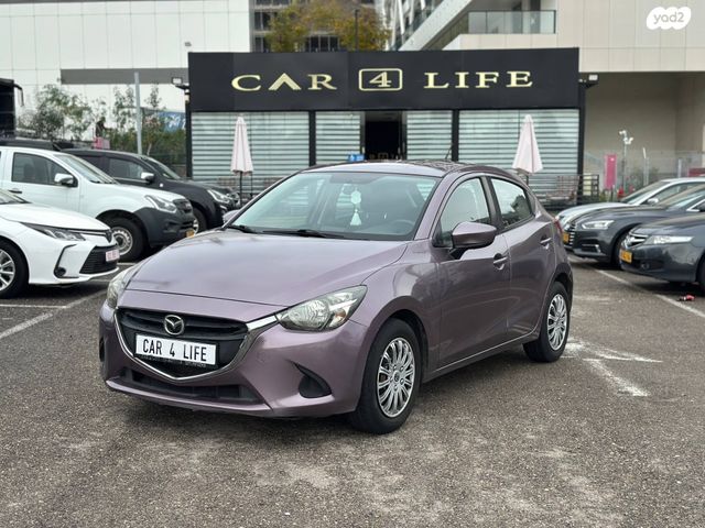 מודעת רכב מאזדה 2