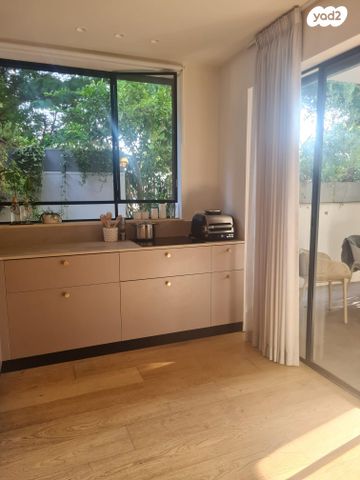 קהילת ורשה 52