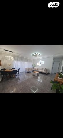 זאב ברנדה 55