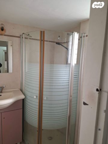 שדרות חכמי לובלין 10