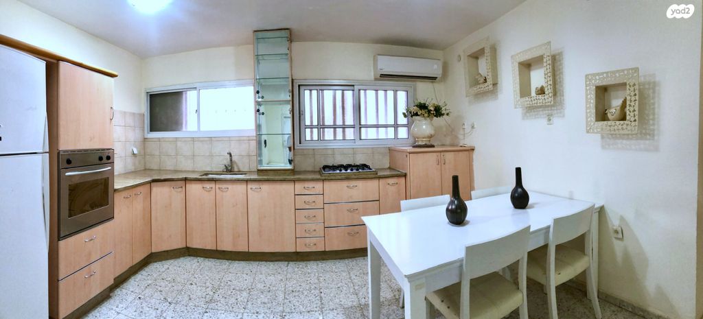 אליעזר בן יהודה 2