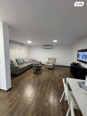 יפה ירקוני 4