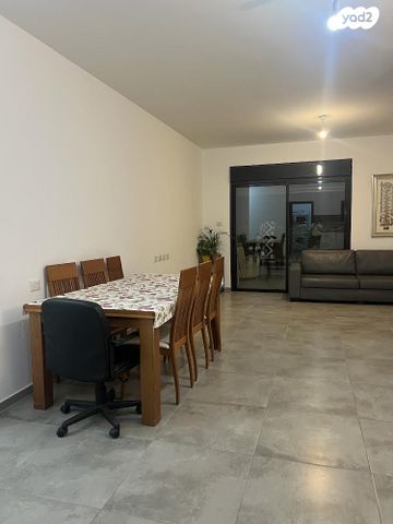 אריק איינשטיין 22