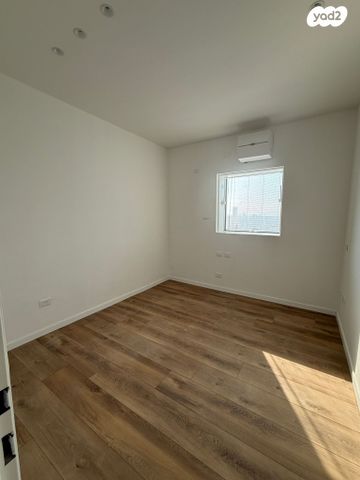 ארלוזורוב 82