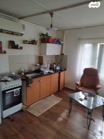 דרך הרימון 52