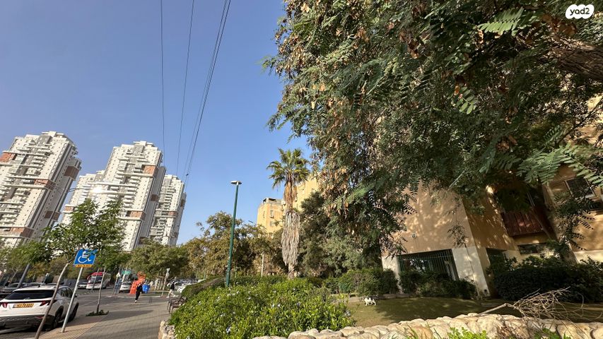 שדרות ירושלים 