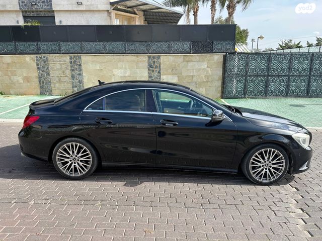 מודעת רכב מרצדס-בנץ CLA