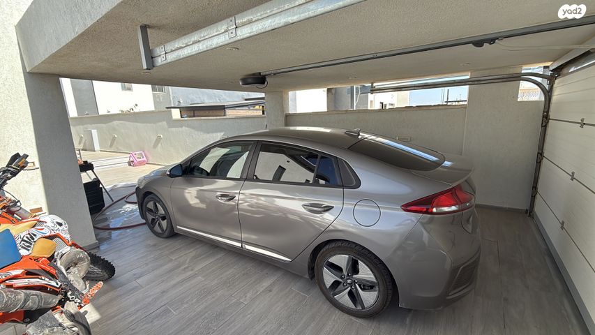 מודעת רכב יונדאי איוניק