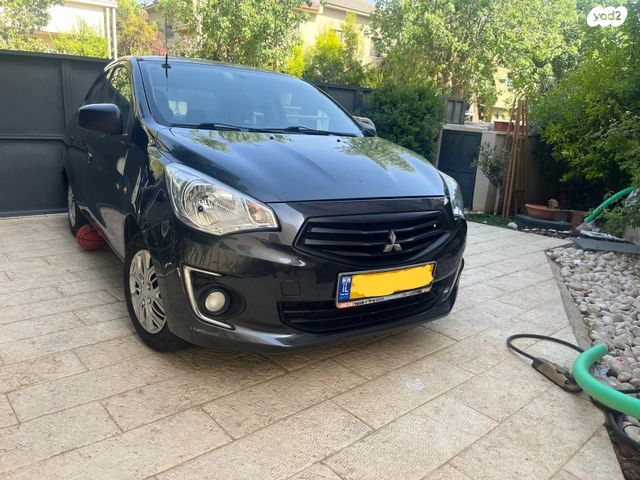 מודעת רכב מיצובישי אטראז'