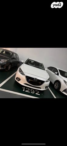 מודעת רכב מאזדה 3