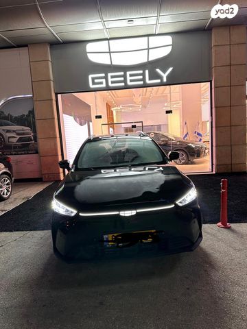 מודעת רכב ג׳ילי Geometry C