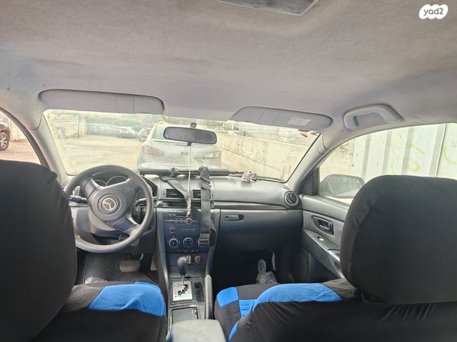 מודעת רכב מאזדה 3