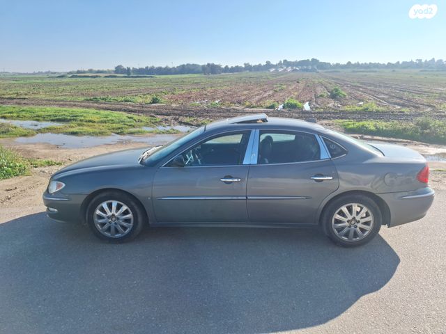 מודעת רכב ביואיק לה-קרוס