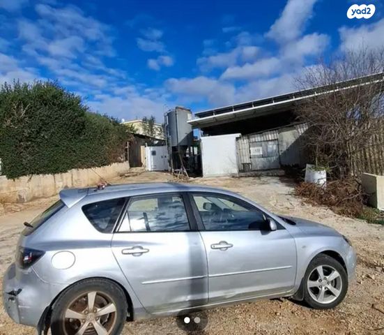 מודעת רכב מאזדה 3