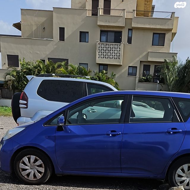 מודעת רכב טויוטה ורסו-S