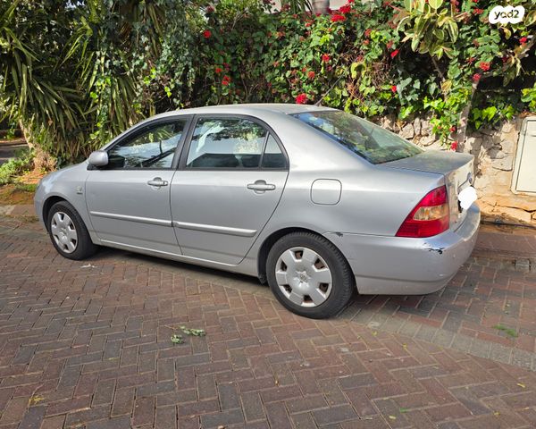 מודעת רכב טויוטה קורולה