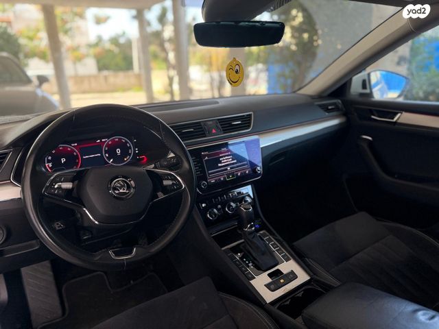 מודעת רכב סקודה סופרב