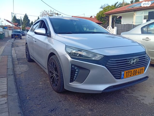 מודעת רכב יונדאי איוניק