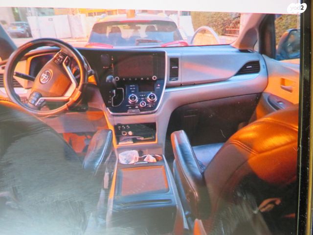 מודעת רכב טויוטה סיינה