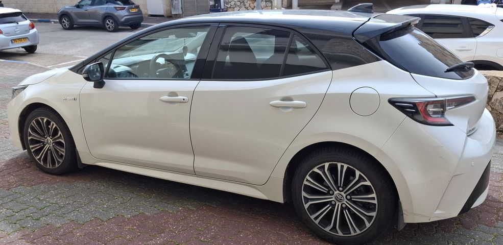 מודעת רכב טויוטה קורולה