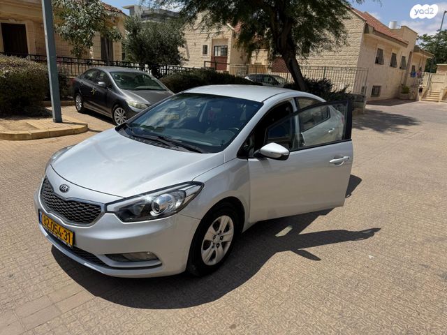 מודעת רכב קיה פורטה