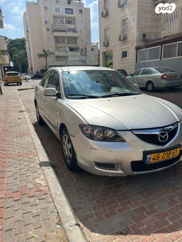 מודעת רכב מאזדה 3