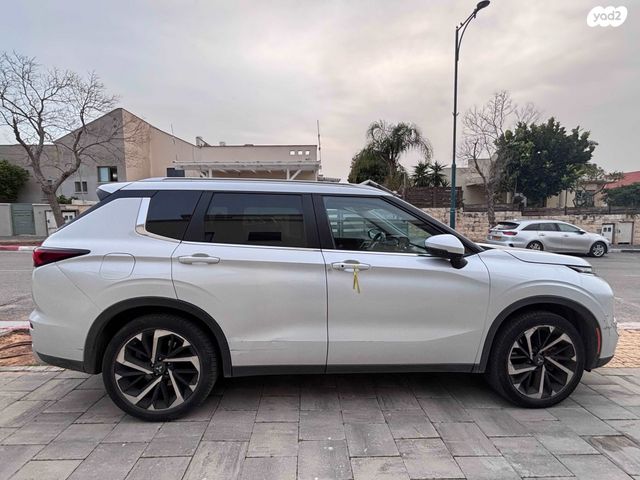 מודעת רכב מיצובישי אאוטלנדר