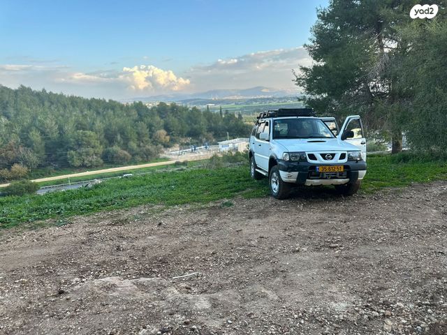 מודעת רכב ניסאן טראנו