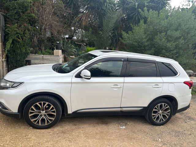 מודעת רכב מיצובישי אאוטלנדר