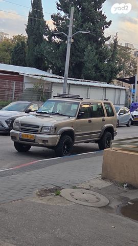 מודעת רכב איסוזו טרופר