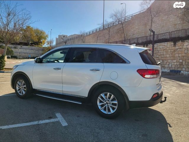 מודעת רכב קיה סורנטו