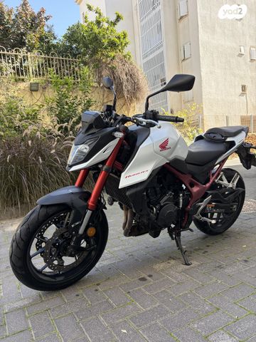 מודעת רכב הונדה HORNET 750