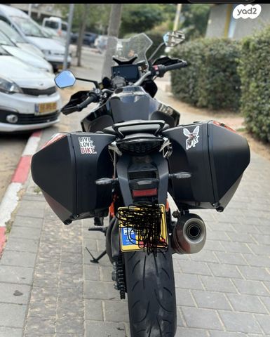 feedItemObj.data.row_1