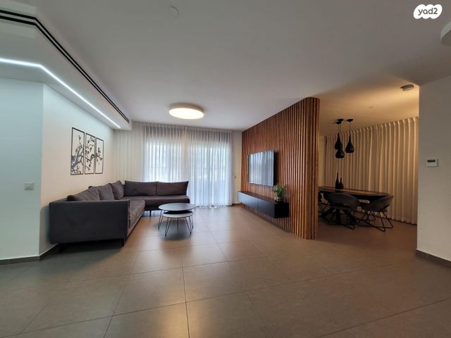 שדרות הרצל 46