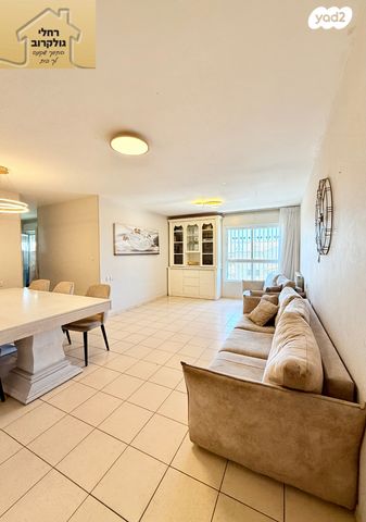 האדמו"ר מרוז'ין 28