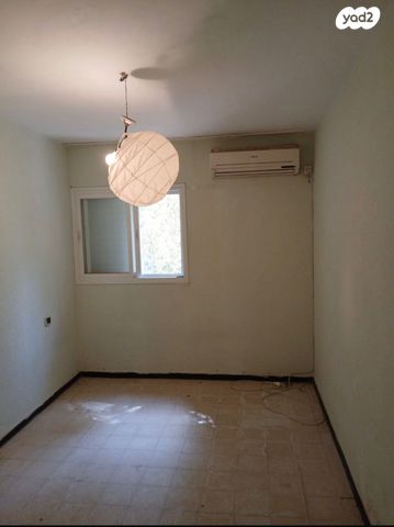 גיורא יוספטל 35