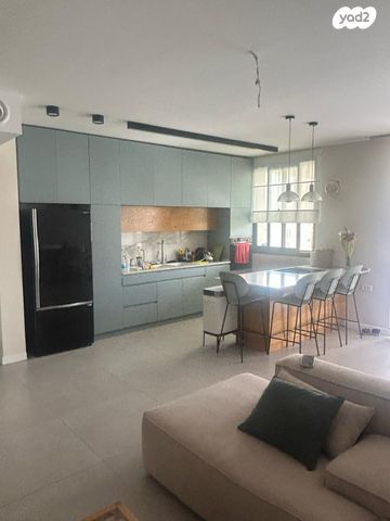 גולדה מאיר 23