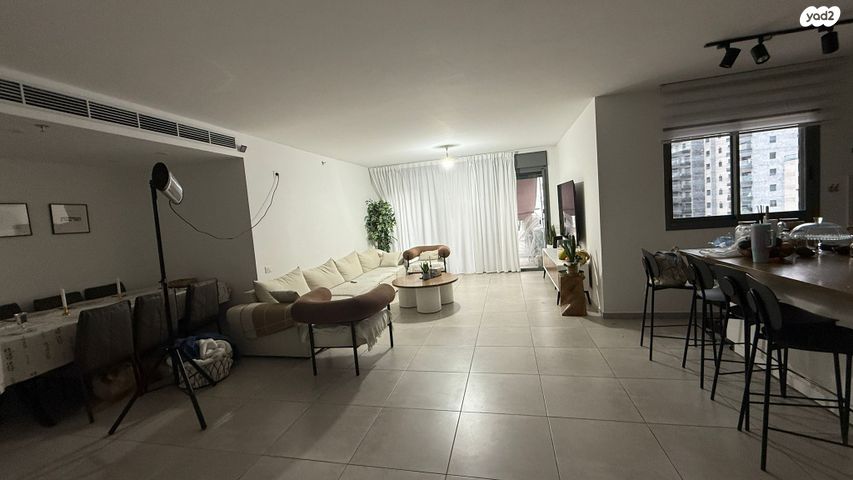 שדרות ההדרכה 9