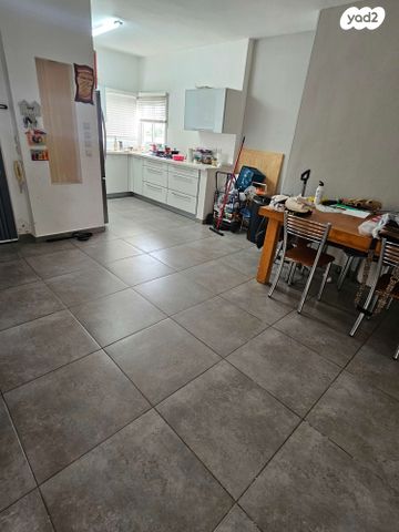 בן ציון צוויק 8