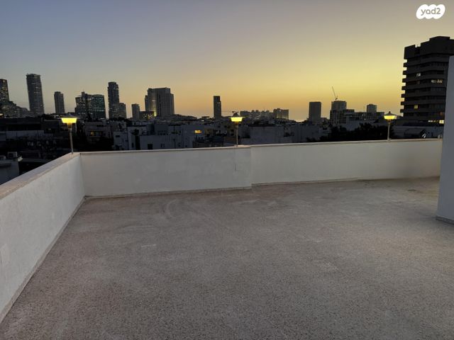 שדרות בן ציון 16