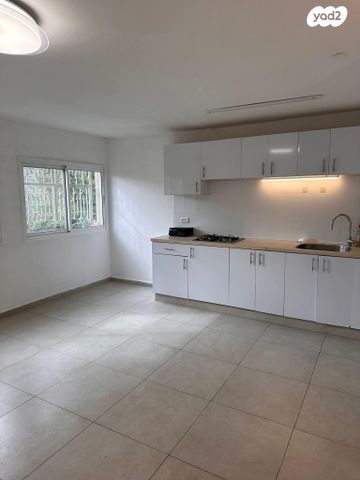 אבא הלל סילבר 35