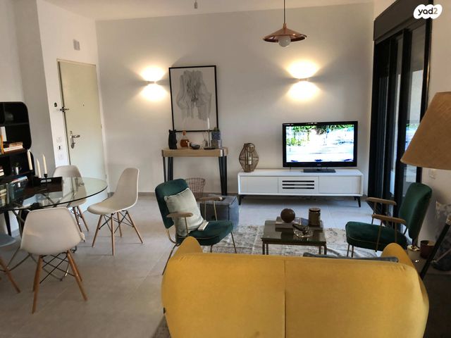 שרה אהרונסון 11