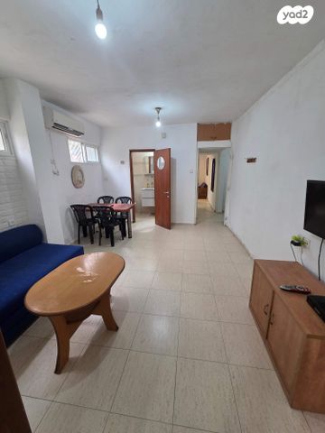 ז'בוטינסקי 20