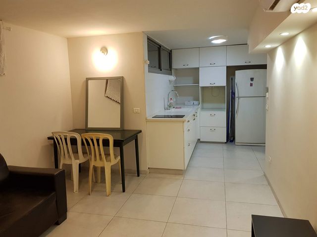 פדויי השבי 4