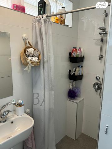 יהודה בורלא 4