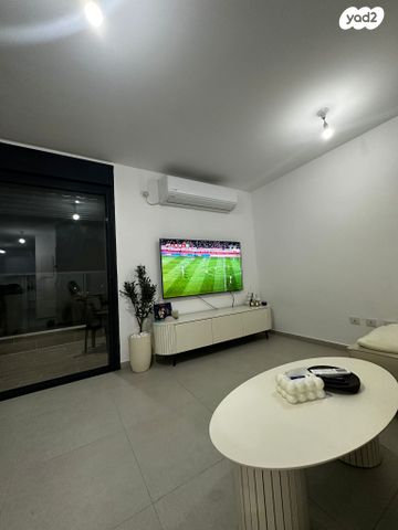 הרב שלום שבזי 201