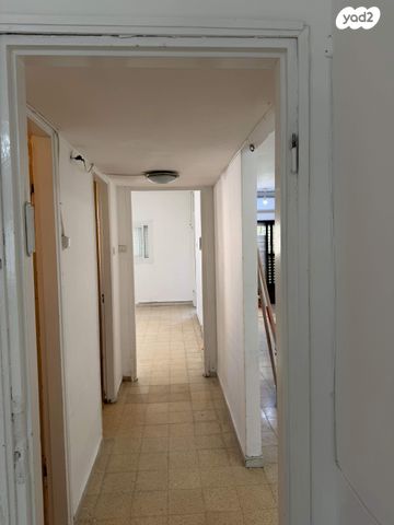 מעפילי אגוז 30