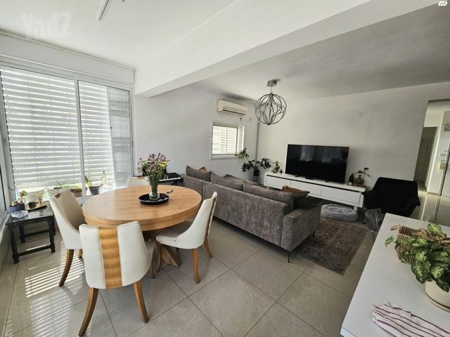 דירה למכירה בתל אביב יפו (תיווך) — 2